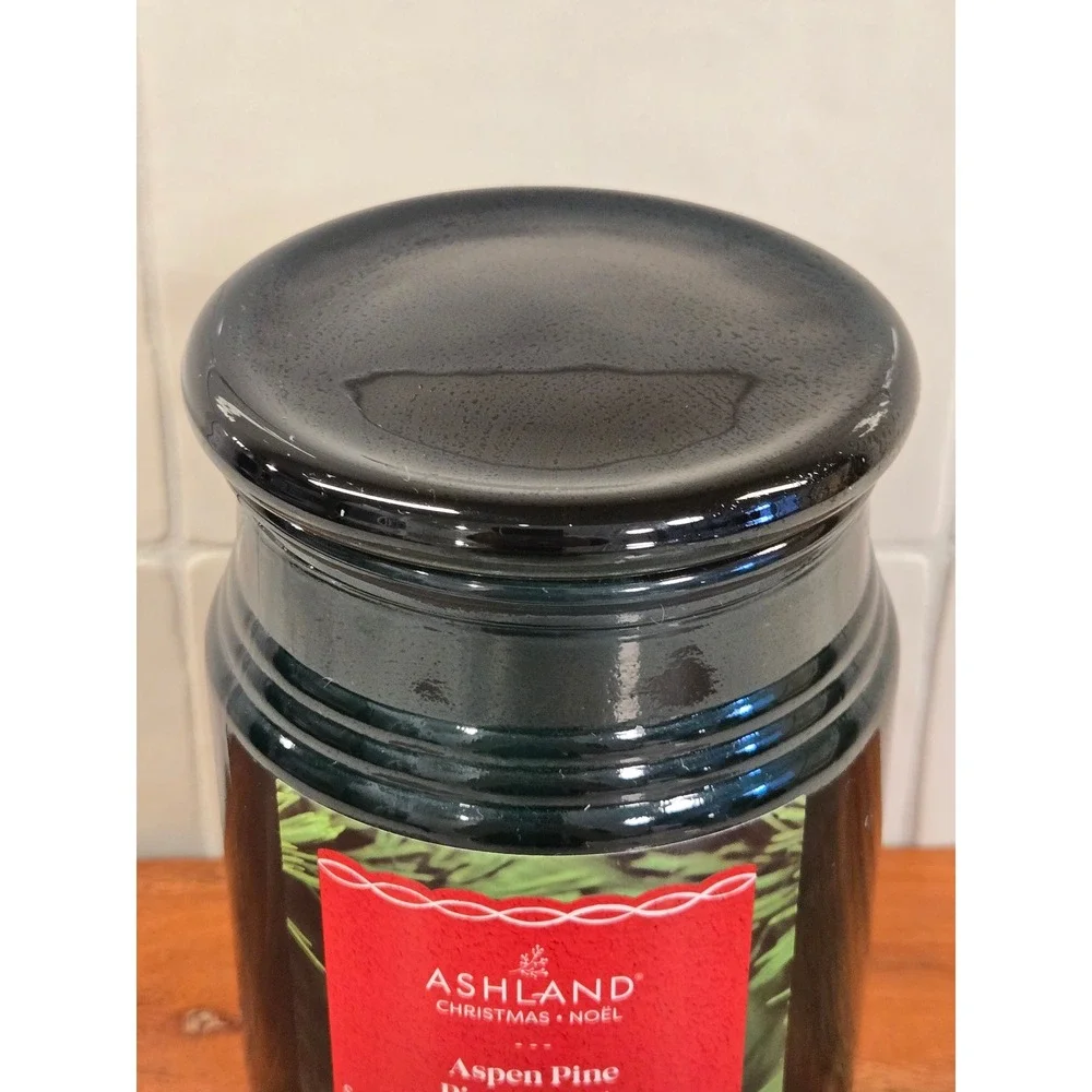 Ashland Christmas Noel Aspen Pine Scented Candle 16.4 oz Green Jar with Lid